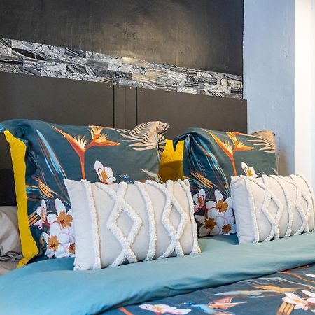 Appartement Haussmannien D'Artiste, Exception, Quai De Saone Balcon+Parking Lyon Bagian luar foto